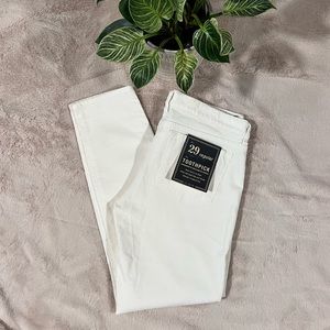 NWT - J. Crew White Corduroy “Toothpicks” - Size 29 🤍
